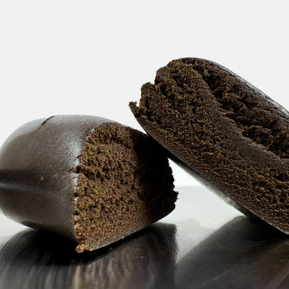 Boule de CBD Libanais coupée en deux