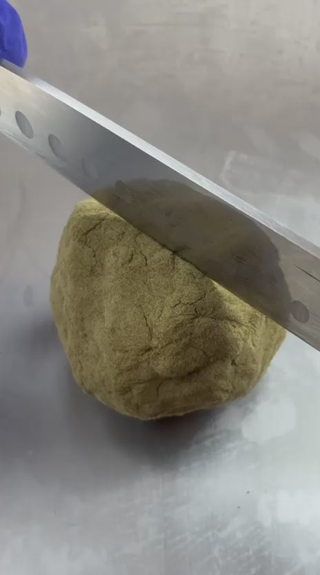 Charger la vidéo: Vidéo de présentation du Pollen Super Special Sauce 20% CBD